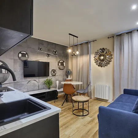 Rent A Room - Residence Meslay Paris Exterior photo