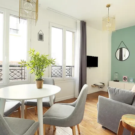 Rent A Room - Residence Meslay Paris Exterior photo